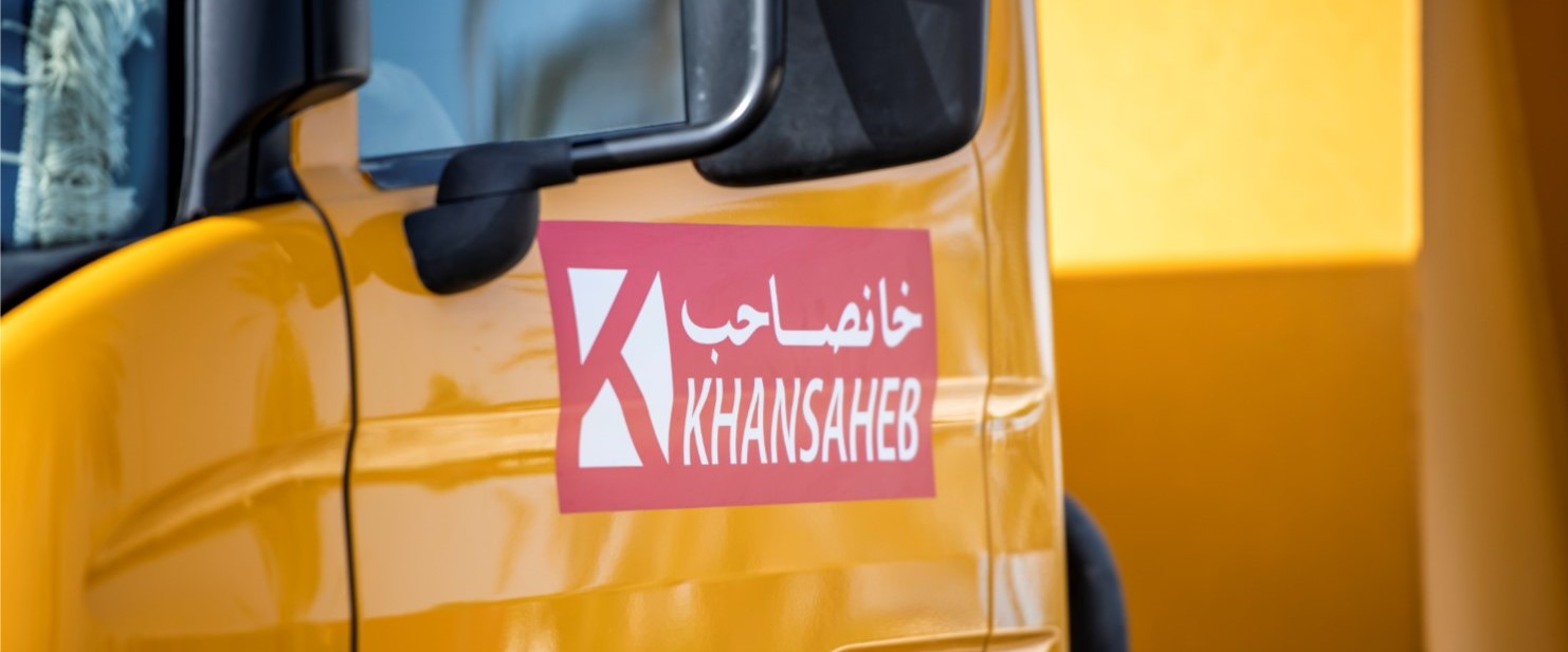 Khansaheb resources to carry out the wide range of projects, includes cranes, earth moving and excavation machines, rollers, tipper trucks, as well as a range of buses and light vehicles